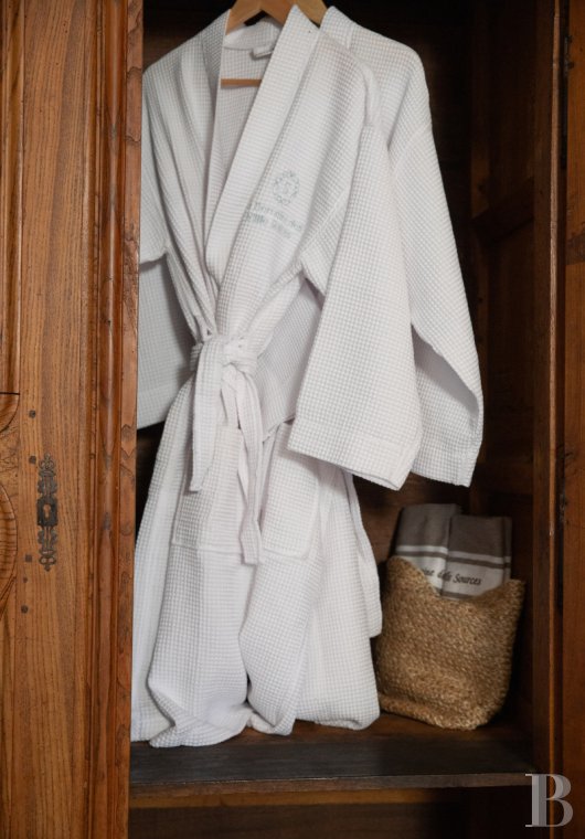 A carefully renovated 19th-century family home in the Plateau de Millevaches nature reserve in Flayat  - photo  n°54
